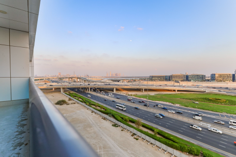 1 bedroom Apartment in Dubai, UAE No. 199829 3