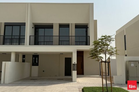Townhouse de 4 dormitorios en Town Square, UAE No. 103247 3