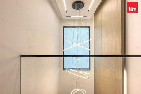 6 bedrooms Villa in Dubai, UAE No. 103251 27