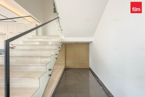 6 bedrooms Villa in Dubai, UAE No. 103251 30