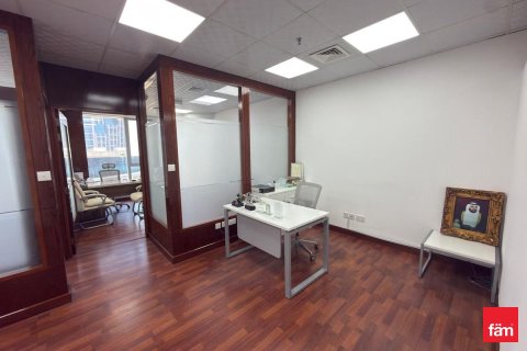 Офис 82.5м² в Бизнес-Бэй, ОАЭ №164498 3