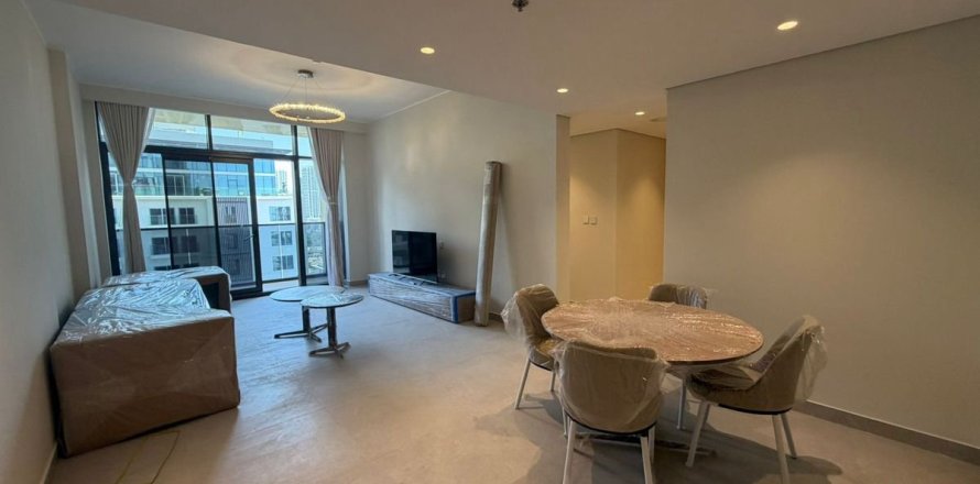 2 bedrooms Apartment in Dubai, UAE No. 161737