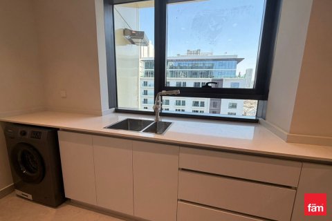 2 bedrooms Apartment in Dubai, UAE No. 161737 12