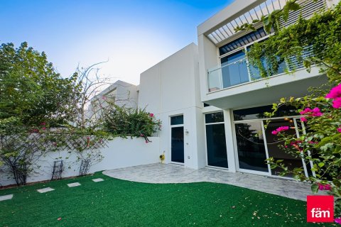 3 bedrooms Townhouse in Dubai, UAE No. 161741 21