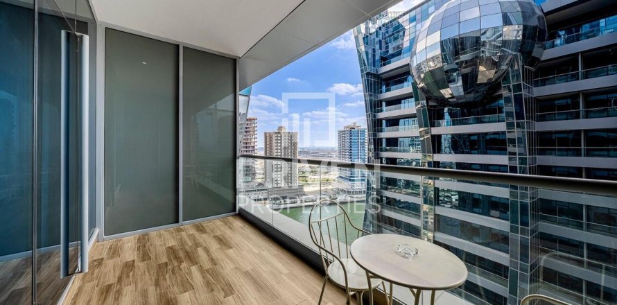 Studio Apartment in Business Bay, UAE No. 137953