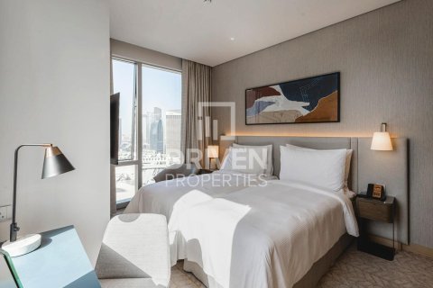 Квартира с 2 спальнями в Vida Residences Dubai Mall, ОАЭ №137952 11