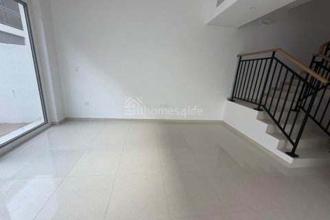 Townhouse de 3 dormitorios en DAMAC Hills (Akoya by DAMAC), UAE No. 150185 8