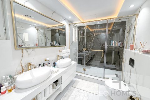 3 bedrooms Villa in Regional, UAE No. 76401 20