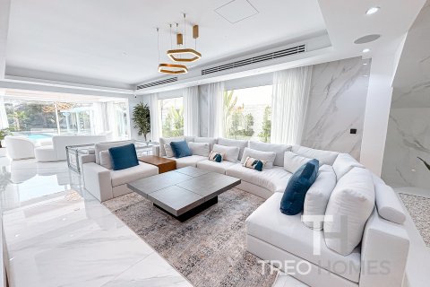 3 bedrooms Villa in Regional, UAE No. 76401 14