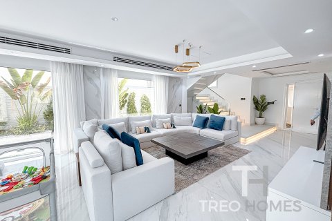 3 bedrooms Villa in Regional, UAE No. 76401 12