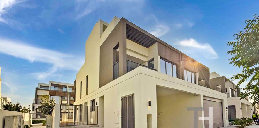 4 bedrooms Townhouse in Tilal Al Ghaf, UAE No. 76410