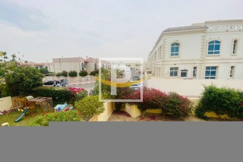 4 غرف نوم فيلا في القرهود, الإمارات العربية المتحدة رقم 5977 5
