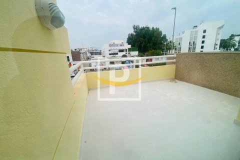 4 غرف نوم فيلا في القرهود, الإمارات العربية المتحدة رقم 5977 4