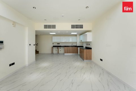 Townhouse de 3 chambres à Dubai, UAE No. 102677 3