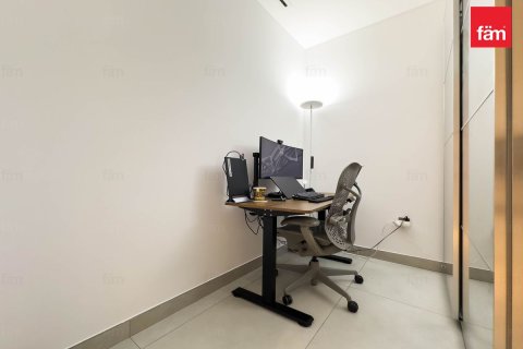 Apartment de 2 dormitorios en Dubai, UAE No. 102694 3