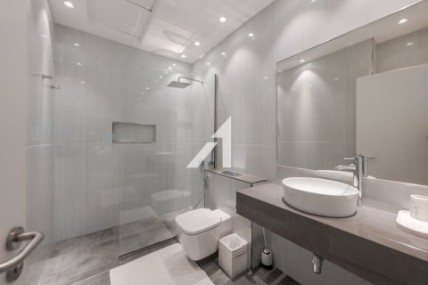 Квартира с 2 спальнями в Дубай, ОАЭ №132454 4