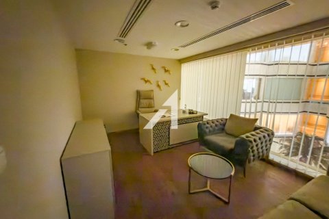 Office de 151m² à Dubai, UAE No. 132455 17