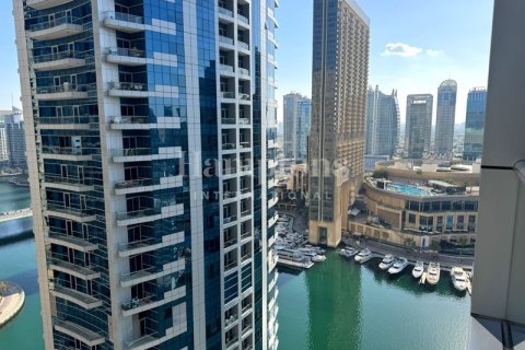 Квартира с 1 спальней в The Address Dubai Marina, ОАЭ №145959 8