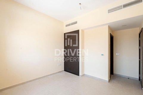 4 bedrooms Villa in Dubai Land, UAE No. 190701 12