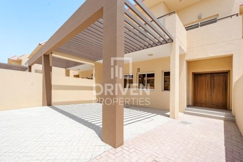 4 bedrooms Villa in Dubai Land, UAE No. 190701 26