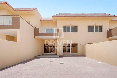 4 bedrooms Villa in Dubai Land, UAE No. 190701 28