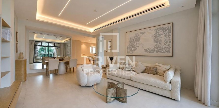 2 bedrooms Apartment in Downtown Dubai (Downtown Burj Dubai), UAE No. 190707