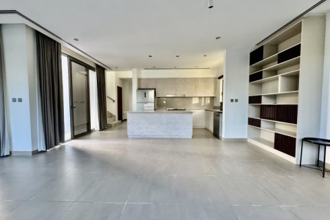 4 غرف نوم فيلا  رقم 131673 4