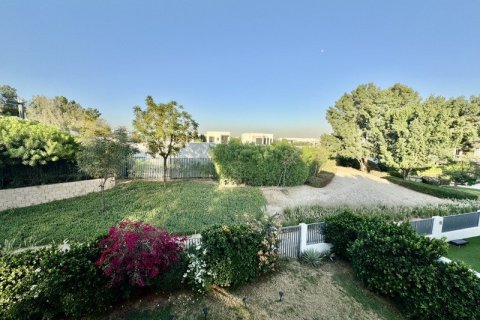 4 غرف نوم فيلا  رقم 131673 5