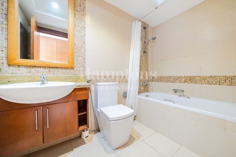 1 bedroom Apartment in The Views 1, UAE No. 166251