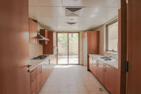 4 bedrooms Villa No. 127801 10