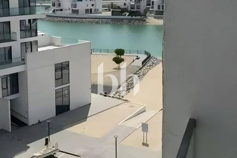 Studio Apartment in Sharjah, UAE No. 171949