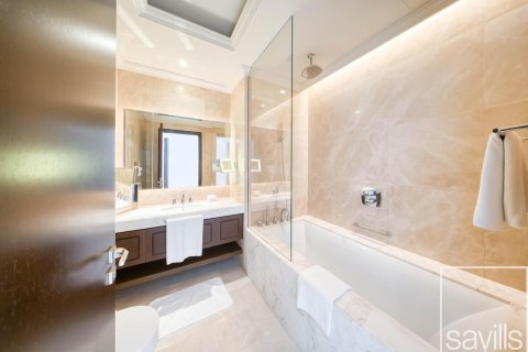 Apartment de 4 dormitorios en The Address Residence Fountain Views, UAE No. 201080 10