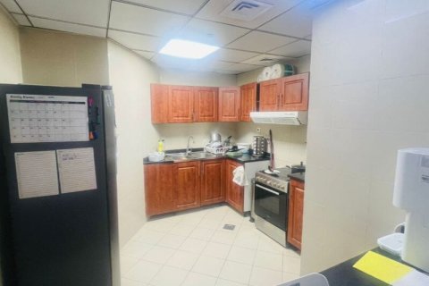 Квартира с 2 спальнями в Джумейра Лейк Тауэрс, ОАЭ №150177 10