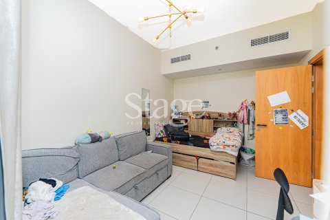 Appartement de 2 chambres à BINGHATTI POINT  No. 110041 3