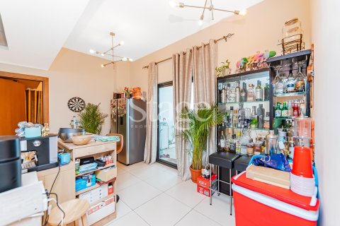 Appartement de 2 chambres à BINGHATTI POINT  No. 110041 7