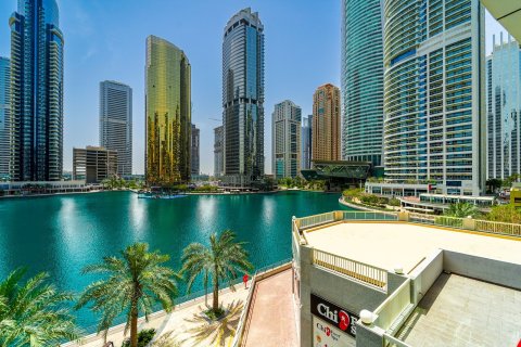 Квартира с 2 спальнями в Jumeirah Islands, ОАЭ №156506 19