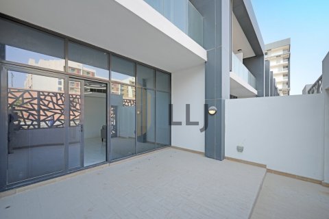 3 bedrooms Townhouse  No. 131544 25