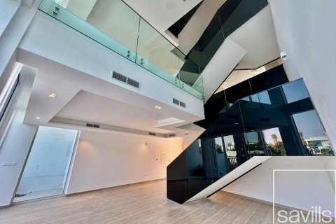 Вилла с 4 спальнями в Аль-Барари, ОАЭ №136692 4