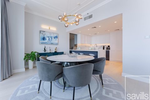 Квартира с 2 спальнями в Джумейра Бич Резиденс, ОАЭ №136688 5