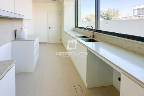 Villa de 5 dormitorios No. 129183 15