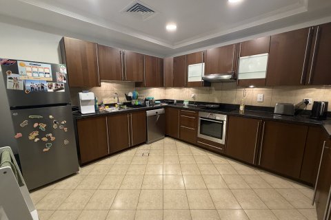 3 bedrooms Townhouse in Palm Jumeirah, UAE No. 148491 5