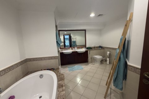 3 bedrooms Townhouse in Palm Jumeirah, UAE No. 148491 8