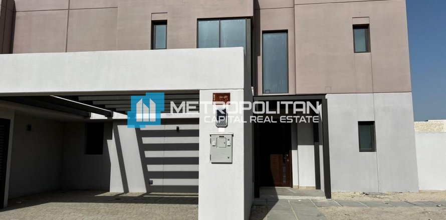 3 bedrooms Villa  No. 119339