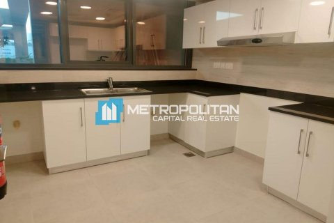 4 غرف نوم شقة رقم 119337 4