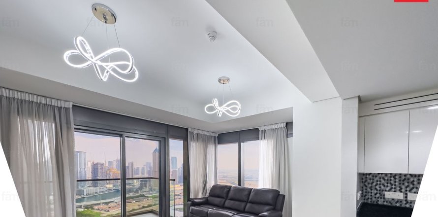 Apartment de 3 dormitorios en Business Bay, UAE No. 140586