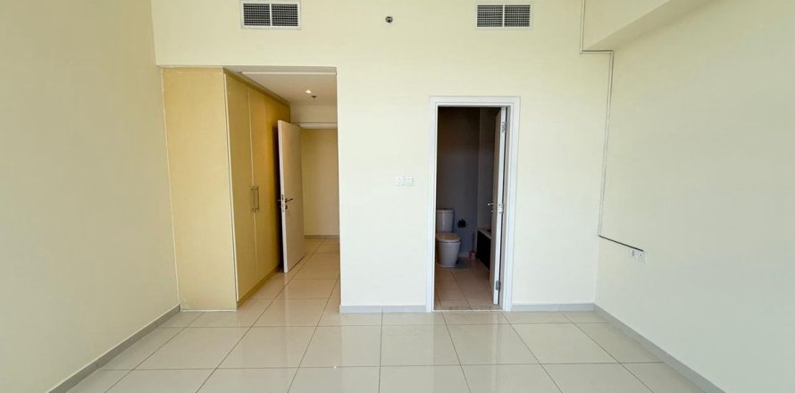 Appartement de 2 chambres à Dubai, UAE No. 140587