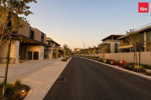 3 bedrooms Townhouse in Dubai, UAE No. 198298 20