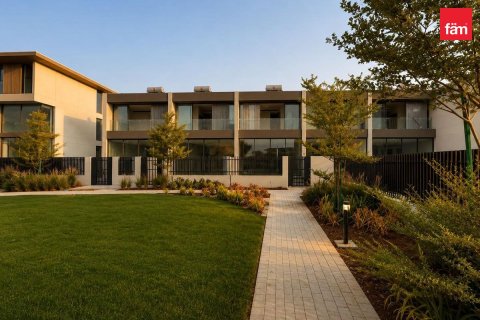 3 bedrooms Townhouse in Dubai, UAE No. 198298 21