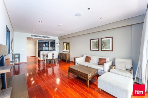 1 bedroom Apartment in Palm Jumeirah, UAE No. 198296 19