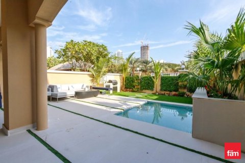 Вилла с 3 спальнями  №133955